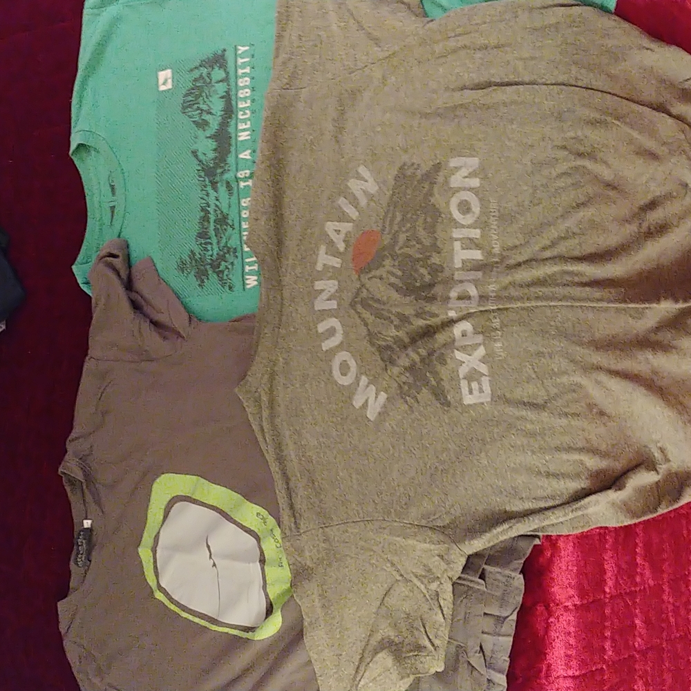 3 t-shirts outdoors style L-XL
